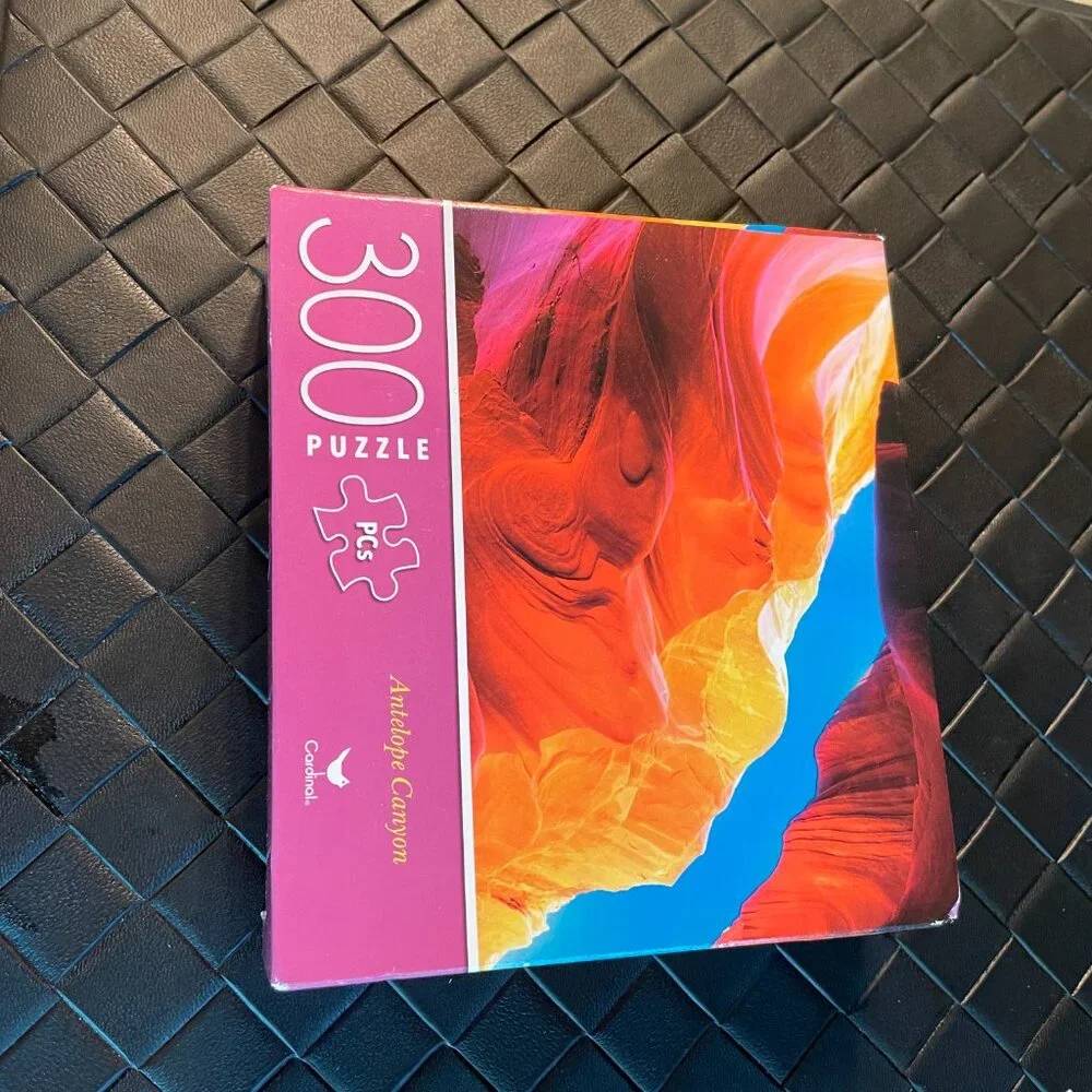 300 Piece Jigsaw Puzzle Antelope Canyon Cardinal New